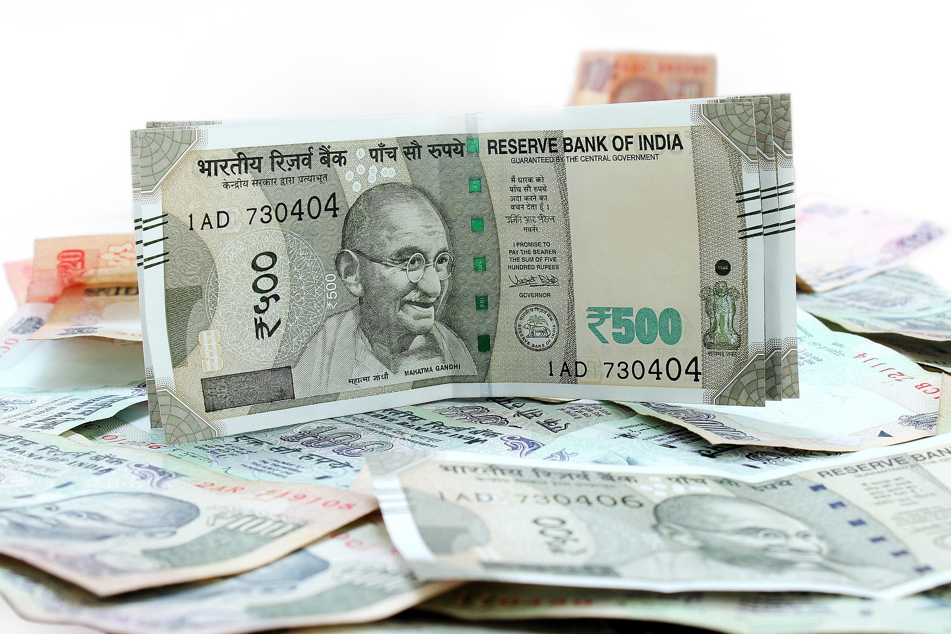 India’s Currency Is Going Plastic: RBI Plans Polymer Banknotes in Major Currency Reform